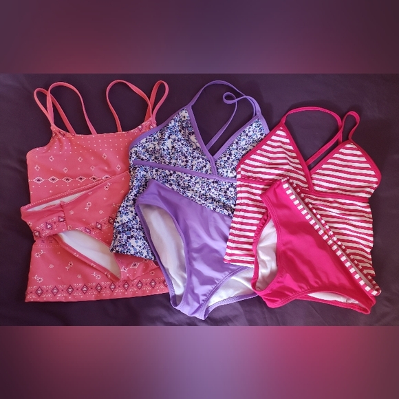 Girls tankinis - Picture 1 of 1